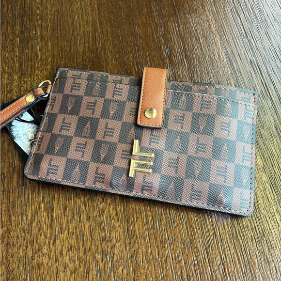 London Fog Brown Checkered Wristlet - Picture 6 of 7